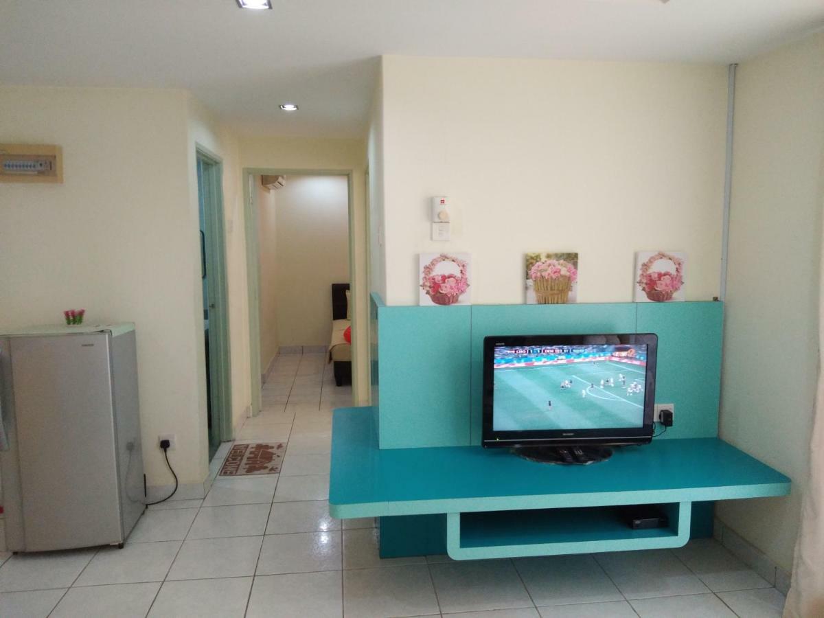 Plaza Melaka Raya Apartment Екстериор снимка