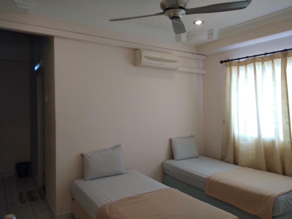 Plaza Melaka Raya Apartment Екстериор снимка